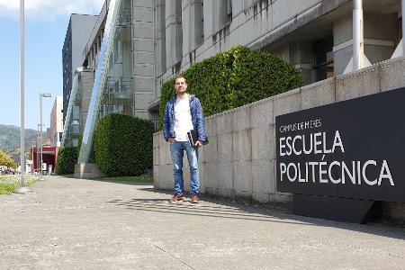 El profesor Mario López Gallego