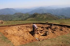 Imagen Un grupo de investigación de la Universidad de Oviedo descubre un túmulo...