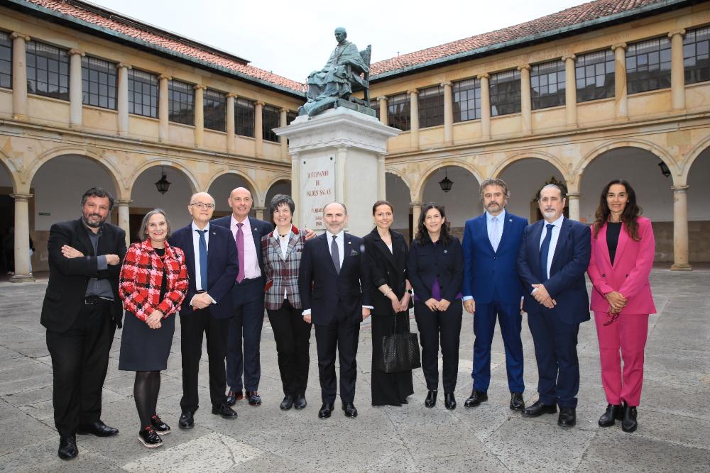 Imagen Ignacio Villaverde presenta su equipo de gobierno con una apuesta clara por la internacionalización y el nuevo modelo de docencia