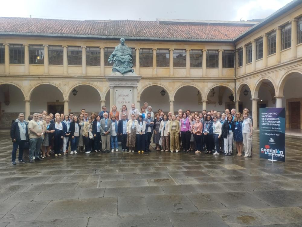 Imagen La Red de Comisiones de Convivencia de las Universidades Españolas (RedCCU-CRUE) aprueba en Oviedo su norma fundamental