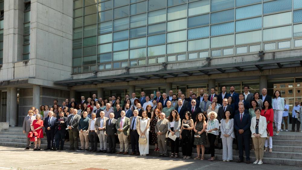 Imagen La Universidad de Oviedo celebra el acto Rector Alas de toma de posesión de 161 miembros de PDI y PTGAS