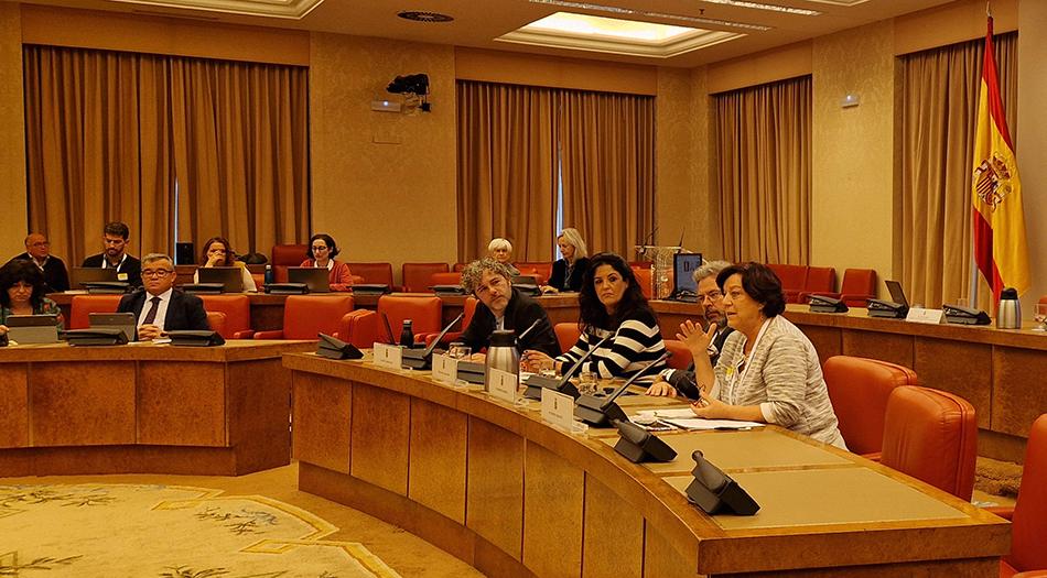 Imagen Tres investigadoras de la Universidad de Oviedo participan en estudios clave en el Congreso de los Diputados